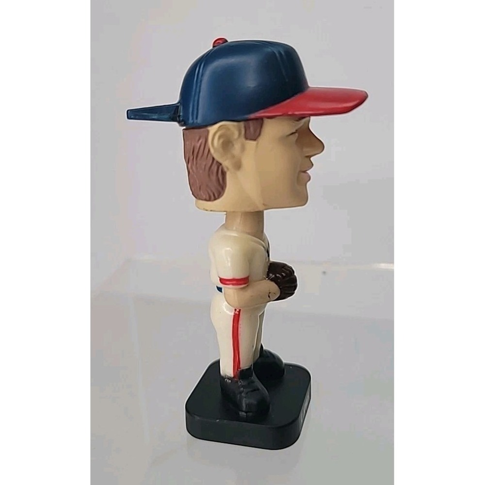 Vintage 2002 Post Cereal Fotoball Chipper Jones 3" Mini Bobble Head - Picture 5 of 7